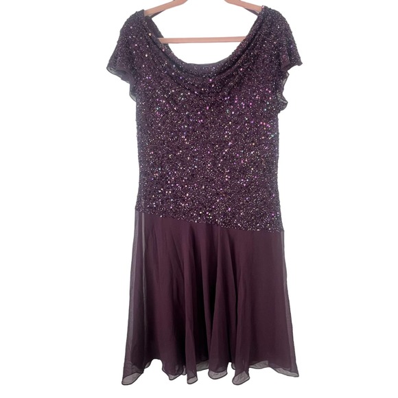 Jakara Formal Sequin Plum MIDI Dress Size 16 - Picture 2 of 9